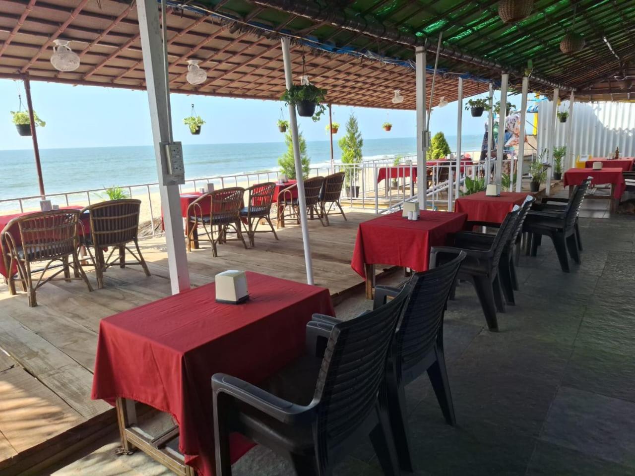 Happy Shack Beach And Wooden Huts Colva Exterior foto